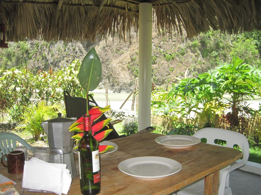 Conrado'S Guesthouse B&B Las Avispas Exterior photo